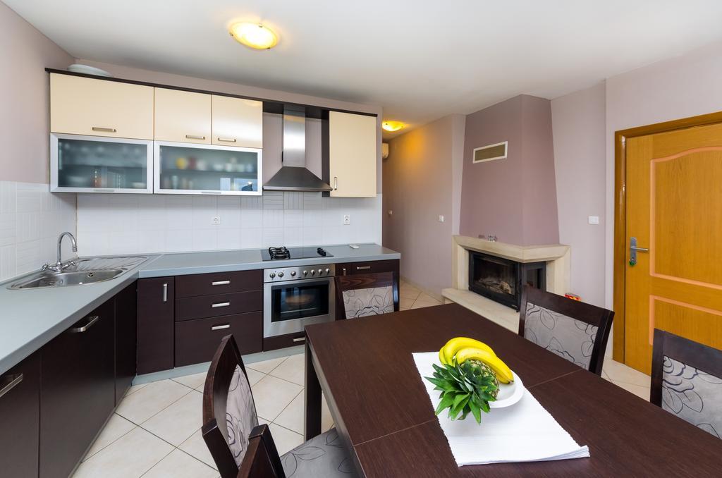 Apartments Martin Zaton  Rom bilde
